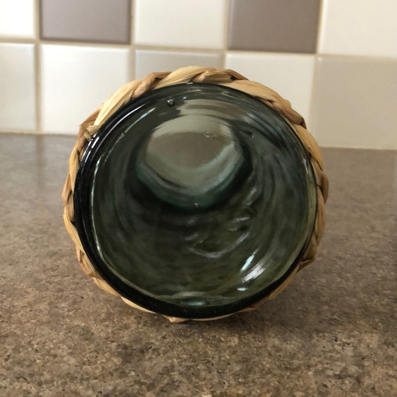 Water Carafe/Glass Pitcher - Picture 2 of 4